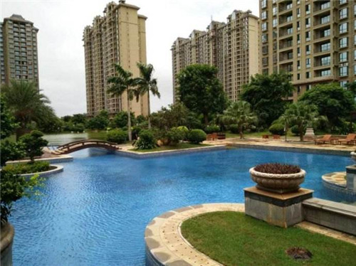 姐妹旋轉小火鍋火爆