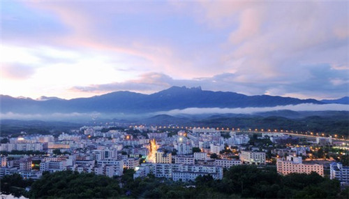 岳陽縣6月份適合旅游的地方有哪些