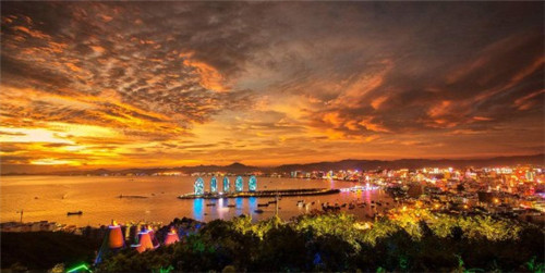 卿先生旋轉(zhuǎn)小火鍋加盟在項(xiàng)城市開店有什么前景，在項(xiàng)城市適合夫妻店的旋轉(zhuǎn)小火鍋加盟品牌有哪些